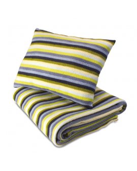 Fleece blanket with cushion Fleece blanket with cushion