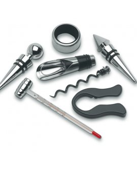 Wine accessories in box